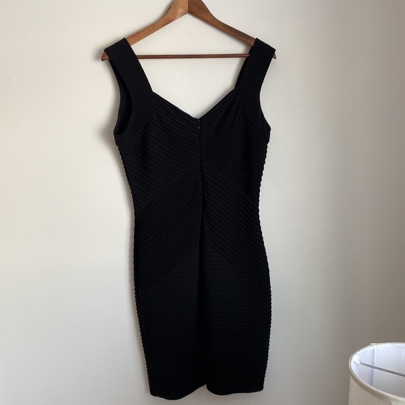 Calvin Klein womens sz 12 black sleeveless midi dress stretchy and sexy. - Picture 8 of 12